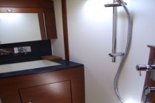 YIANNIS - Ensuite